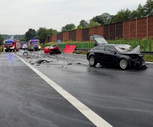 Kierujący hyundaiem jechał pod prąd i zginął! Chciał ominąć korek na S52 [AKTUALIZACJA]