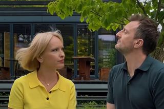 M jak miłość na planie. Dorota (Iwona Rejzner), Bartek (Arkadiusz Smoleński) 