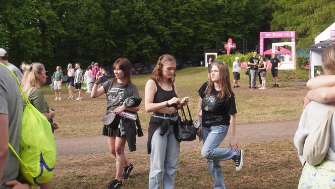 Kortowiada 2024. Drugi dzień koncertów na plaży przyciągnął tłumy. Zobacz zdjęcia!