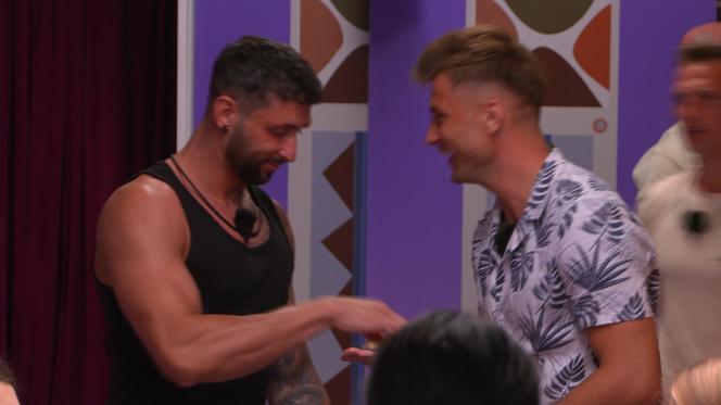 Love Island 9: prawda o Asi ujrzała światło dzienne. Wyleci z programu?!