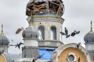 Wojna na Ukrainie. Zniszczona cerkiew w powiecie żytomierskim 