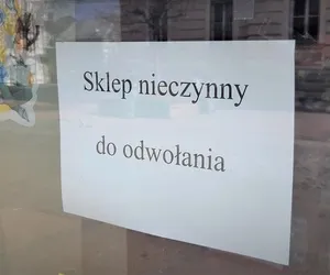 Znikają sklepy spożywcze w Polsce. W ciągu 8 lat zamknięto co dziesiąty