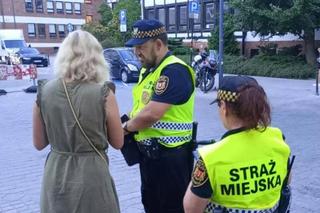 Wybiegła boso z hotelu w Gdańsku. Turystka potrzebowała pomocy