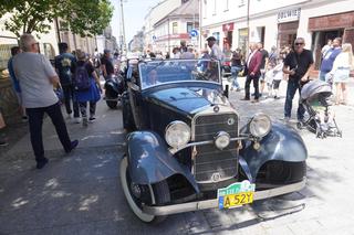 Zlot zabytkowych mercedesów StarDrive Poland 2024 w Kielcach