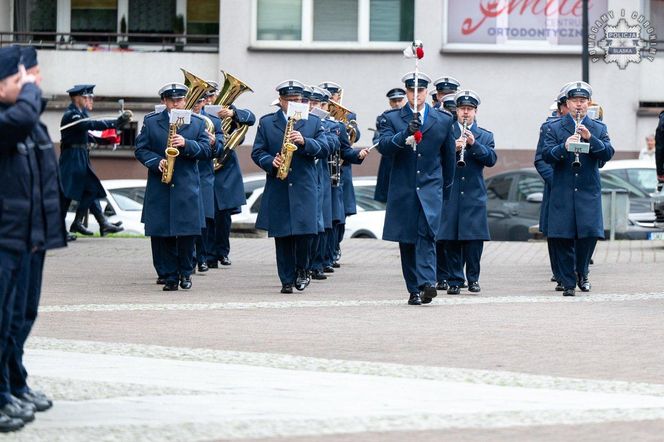 Policjantki i policjanci złożyli ślubowanie. 126 funkcjonariuszy zasiliło śląski garnizon