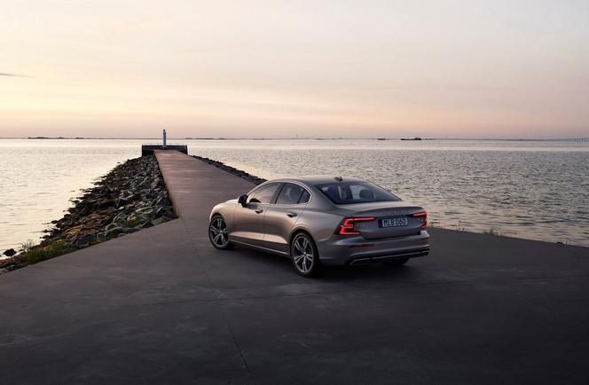 nowe Volvo S60