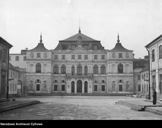 Pałac Brühla w Warszawie przed 1944 r.