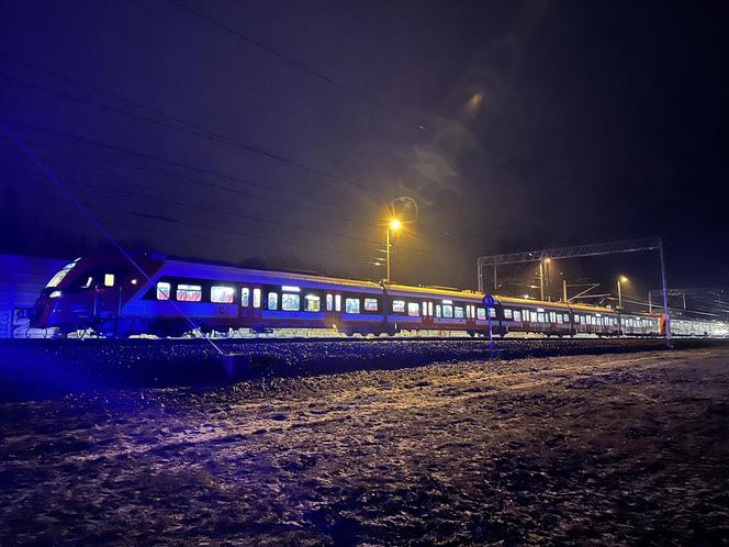 Tragedia na torach w Legionowie. Pociąg potrącił człowieka. Nic nie dało się zrobić