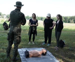 Nasz dziennikarz w wojsku. Sprawdził, czy w jeden dzień może się tego nauczyć