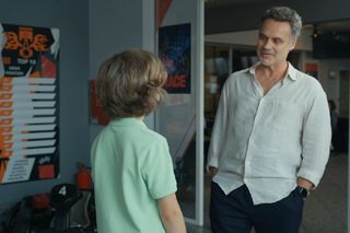 Barwy szczęścia. Grześ (Noah Culbreth), Karol (Jan Wieczorkowski)