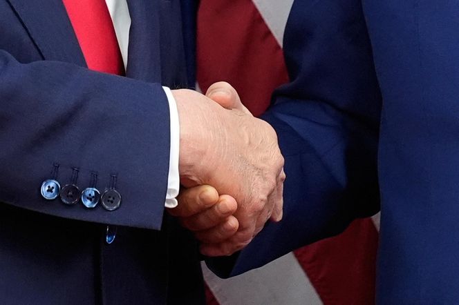Trump ogłasza sukces po spotkaniu z Xi Jinpingiem. Co ustalili?