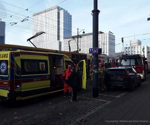 Łódź. Zderzenie dwóch tramwajów w czwartek, 13 listopada. 12 osób poszkodowanych [ZDJĘCIA].