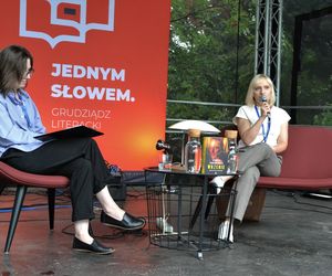 Spotkanie autorskie z Izabelą Janiszewską w Grudziądzu