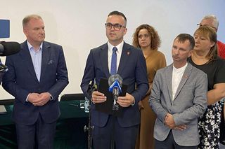Konferencja wójta gminy Janów Podlaski ws. referendum dotyczącego jego odwołania