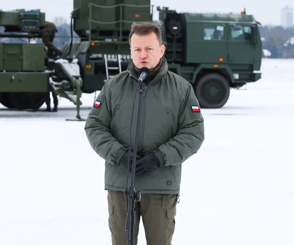 Patrioty na Bemowie. Minister Błaszczak obserwuje szkolenie wyrzutni rakietowych w Warszawie