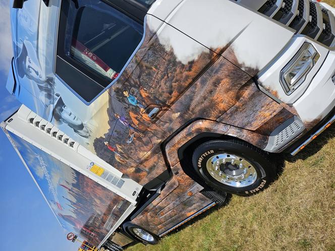 Ciężarówka z Leszna doceniona na Monster Truck Show