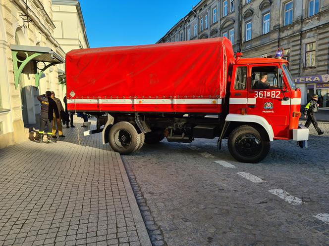 Punkt przyjęć dla Ukraińców w Przemyślu [ZDJĘCIA]