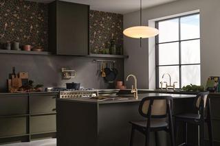 Kuchnia bez górnych szafek