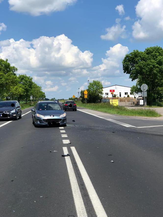 Koszmarny wypadek w Kończewicach pod Chełmżą. Nie żyje młody motocyklista