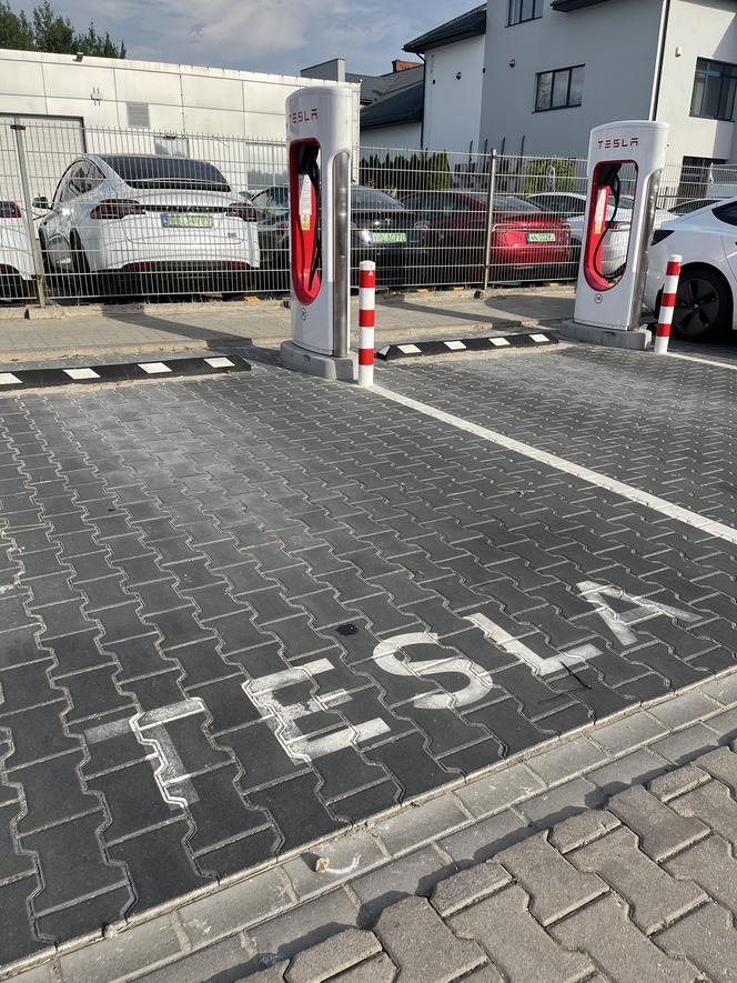 Centrum Tesla Warszawa 