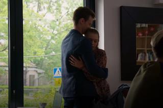 Przyjaciółki 14 sezon, odc. 164. Julka (Nicole Bogdanowicz), Antek Rogalski (Maciej Zuchowicz)	