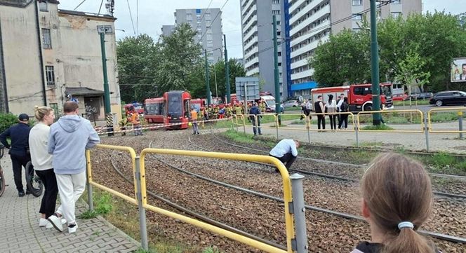 Wypadek tramwaju w Katowicach przy przystanku na ul. Chorzowskiej