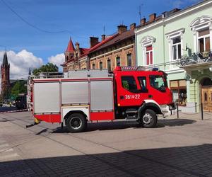 Tarnów. Ulica Krakowska została zablokowana z powodu alarmu bombowego