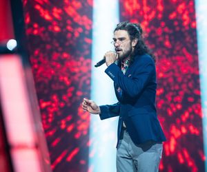 The Voice of Poland: Elektryk, którego występ wstrząsnął trenerami!