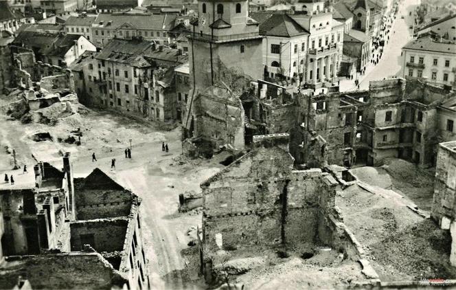 Tak wyglądał Lublin po bombardowaniu. Ogrom zniszczeń był niewyobrażalny! Zobacz zdjęcia