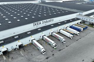 Największa fabryka IKEA na świecie znajduje się w...Polsce! Jak wygląda w środku? 