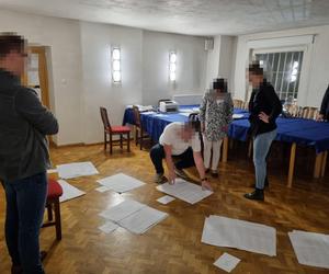 Skandal wyborczy w Oleśnicy? Sprawę bada policja