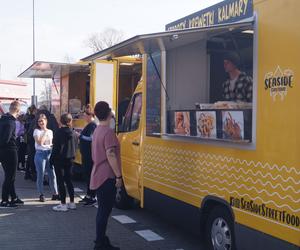 Food Truck Festival 2023 w Bydgoszczy. Wyjątkowe restauracje zaparkowały pod Torbydem [ZDJĘCIA]