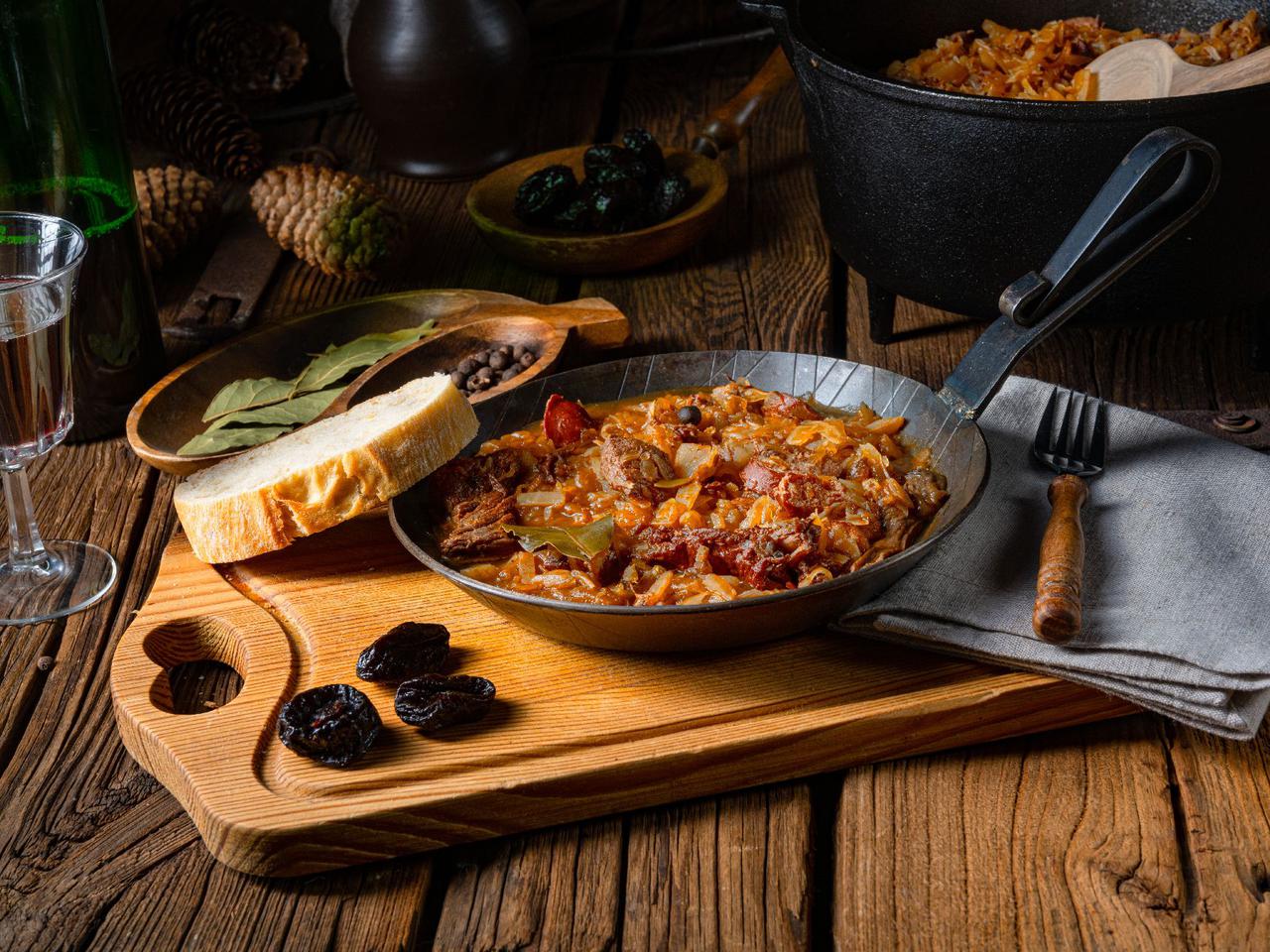 Bigos - 9 sprawdzonych przepisów na bigos, zawsze pod ręką