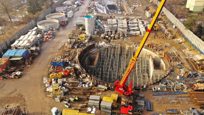 Budowa tunelu w Łodzi - przystanek Polesie