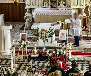Ostatnia droga Ireny i Tadeusza. Cała wieś płakała na pogrzebie