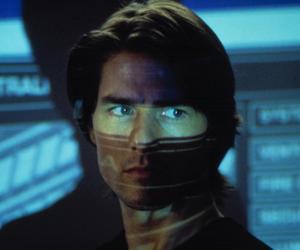 Tom Cruise Mission: Impossible 2