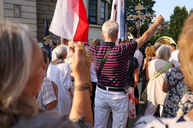 Procesja różańcowa w Warszawie