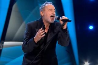 Wojciech Kwiatkowski na scenie! Śpiewa sercem i duszą