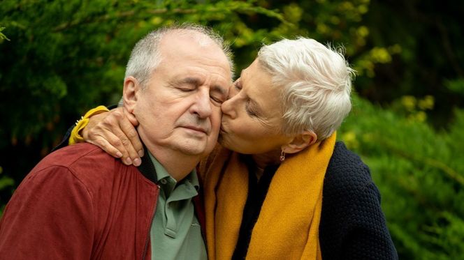 Barwy szczęścia odc. 2304. Krystyna (Hanna Bieluszko), Jaworski (Jacek Kałucki)