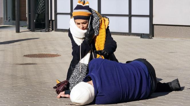 Barwy szczęścia, odcinek 2667: Kasia (Katarzyna Glinka), Igor (Tomasz Nosiński)