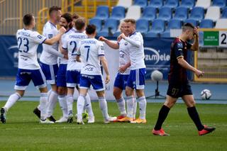 Stal Mielec - Pogoń Szczecin 1:0 po golu Marcina Flisa w 22. minucie