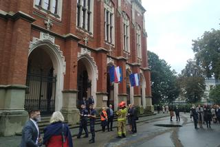 Alarm bombowy w Collegium Novum na Uniwersytecie Jagiellońskim