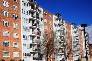 Mieszkanie Plus z wysokimi dopłatami do najmu? Rząd naprawia program Szydło
