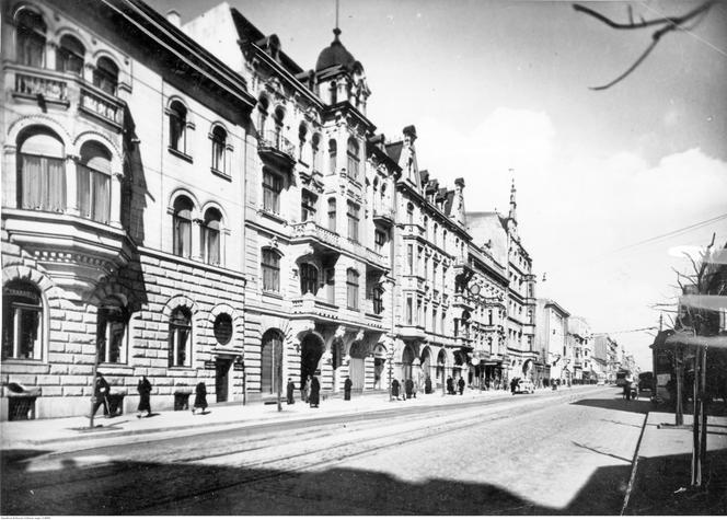 Łódź. Ulica Piotrkowska - zabytkowe kamienice, rok 1943
