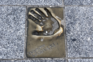 Dłonie z alei Gwiazd w Międzyzdrojach 