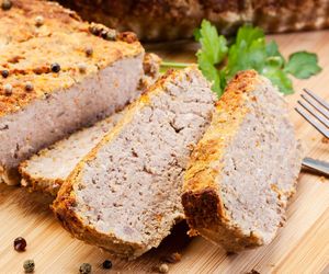 Doskonały pasztet wielkanocny  – sprawdzony przepis na idealnie kremowy pasztet z mięsa mieszanego!