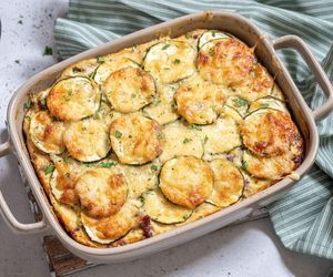 Kroję, mieszam i zapiekam. Pyszna chrupella z cukinii jest hitem w moim domu 