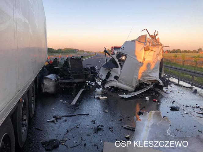 Wypadek TIR-ów na S5 