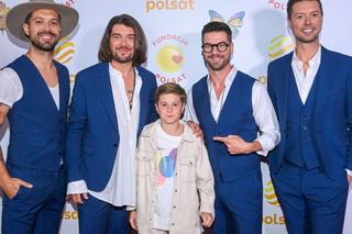 Tomasz Szczepanik z synem, zespół Pectus