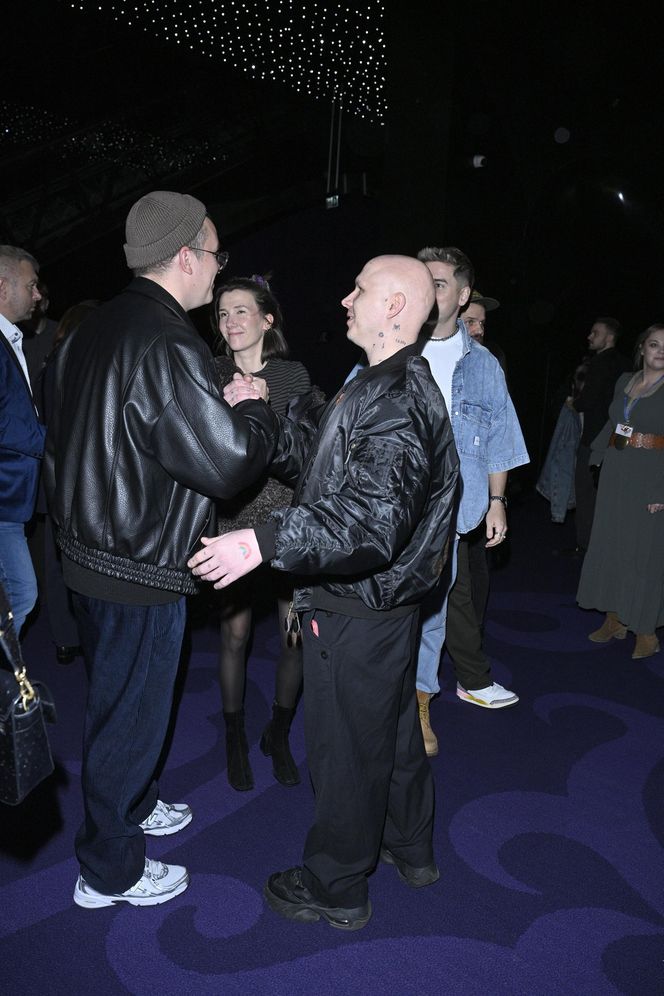 Premiera "LARP. Miłość, trolle i inne questy": Pawł Deląg z partnerką